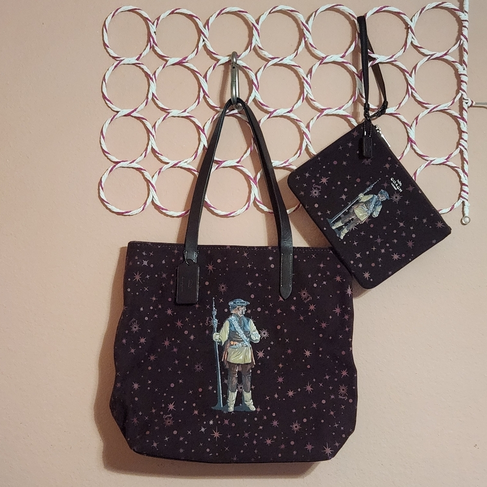 COACH x Star Wars Leia as Boushh Tote & Pouch Set